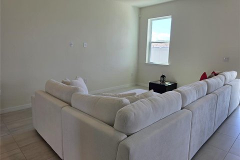 House in Kissimmee, Florida 4 bedrooms, 184.41 sq.m. № 1629646 - photo 23