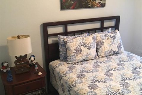 Condo in Sarasota, Florida, 2 bedrooms  № 1555322 - photo 9