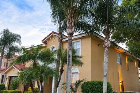 Villa ou maison à vendre à West Palm Beach, Floride: 5 chambres, 323.49 m2 № 2418084 - photo 3