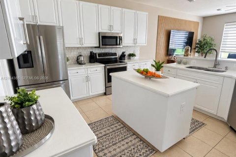 Villa ou maison à vendre à West Palm Beach, Floride: 5 chambres, 323.49 m2 № 2418084 - photo 13