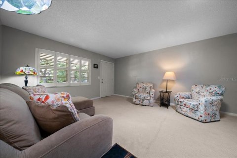 House in Ocala, Florida 2 bedrooms, 127.18 sq.m. № 2150635 - photo 16
