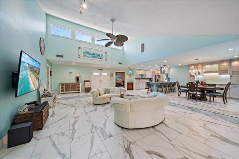 Casa en venta en Osprey, Florida, 3 dormitorios, 248.61 m2 № 1673076 - foto 5