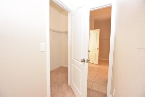 Casa en venta en Brandon, Florida, 3 dormitorios, 152.08 m2 № 1831291 - foto 19