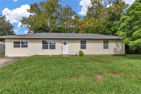 Casa en venta en Ocala, Florida, 4 dormitorios, 127.74 m2 № 1903513 - foto 1