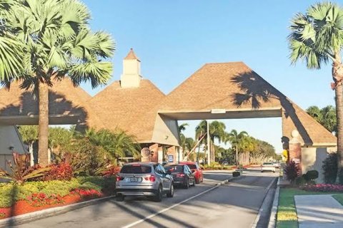 Condo in Boca Raton, Florida, 2 bedrooms № 2247226 - photo 2