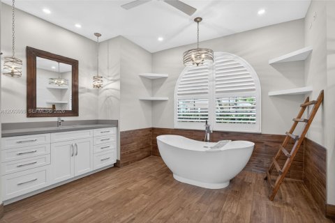 Villa ou maison à vendre à Weston, Floride: 5 chambres, 277.96 m2 № 2075366 - photo 19