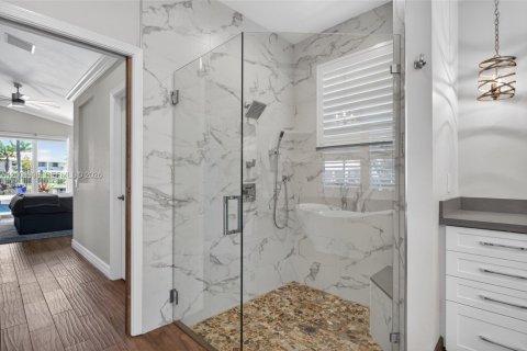 Villa ou maison à vendre à Weston, Floride: 5 chambres, 277.96 m2 № 2075366 - photo 20
