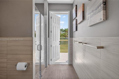 Villa ou maison à vendre à Weston, Floride: 5 chambres, 277.96 m2 № 2075366 - photo 26