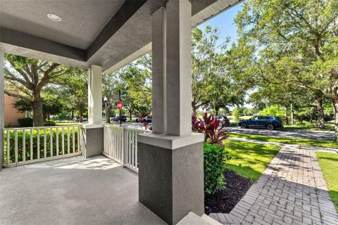 House in Winter Garden, Florida 4 bedrooms, 245.82 sq.m. № 1746499 - photo 3