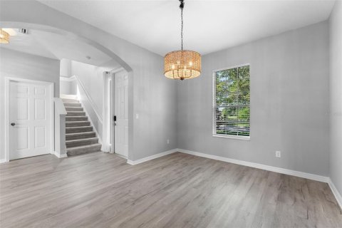 House in Winter Garden, Florida 4 bedrooms, 245.82 sq.m. № 1746499 - photo 4