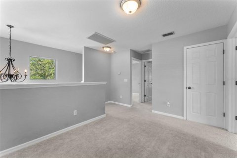 House in Winter Garden, Florida 4 bedrooms, 245.82 sq.m. № 1746499 - photo 17