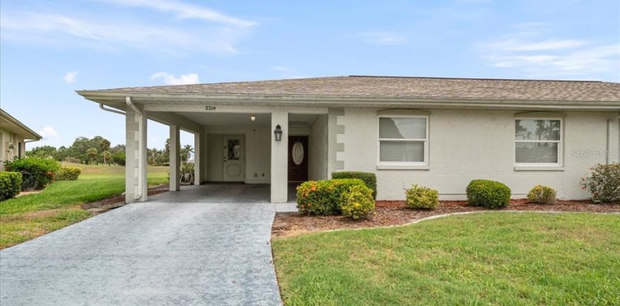 Condominio en Sun City Center, Florida, 2 dormitorios  № 1765262