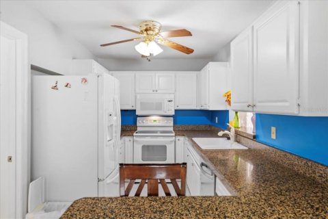 Condominio en venta en Sun City Center, Florida, 2 dormitorios, 125.33 m2 № 1765262 - foto 6