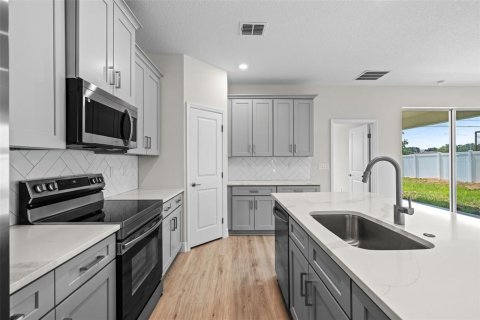 Casa en venta en Ocala, Florida, 4 dormitorios, 184.88 m2 № 1911539 - foto 3