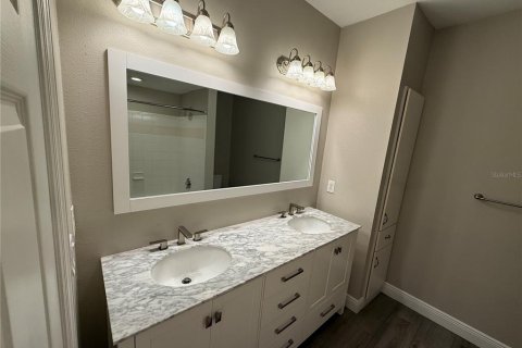 Copropriété à vendre à Tampa, Floride: 2 chambres, 106.47 m2 № 2097797 - photo 20