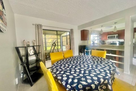 Touwnhouse à vendre à Seminole, Floride: 3 chambres, 124.02 m2 № 1914310 - photo 8