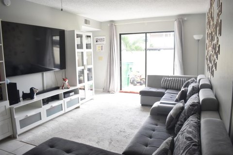 Touwnhouse à vendre à Seminole, Floride: 3 chambres, 124.02 m2 № 1914310 - photo 6