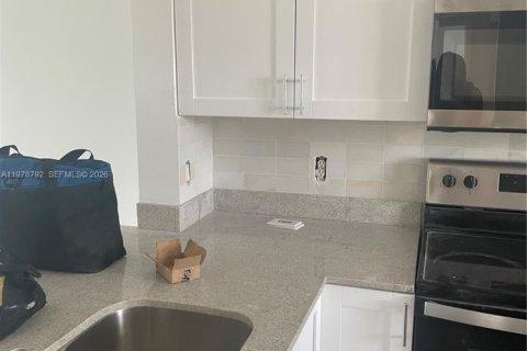 Купить кондоминиум в Майами, Флорида 2 спальни, 88.81м2, № 2043542 - фото 10