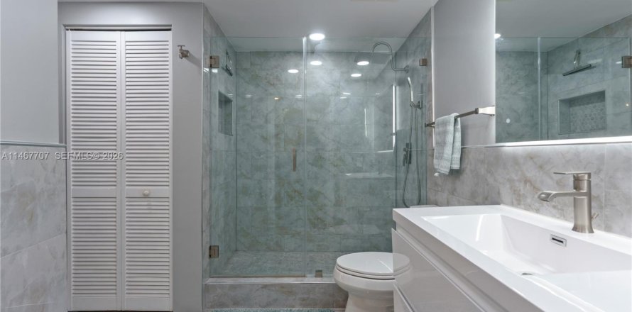 Condo à Miami, Floride, 1 chambre  № 2091322