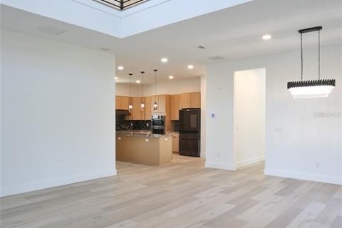 House in Sarasota, Florida 4 bedrooms, 296.45 sq.m. № 1688239 - photo 16