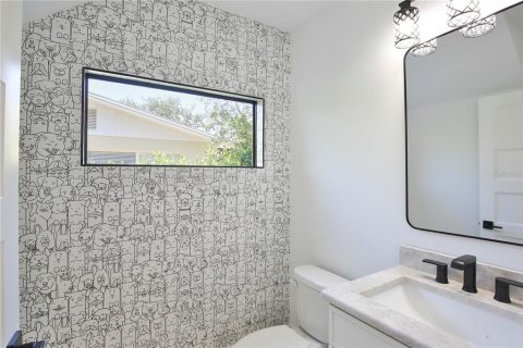 House in Sarasota, Florida 4 bedrooms, 296.45 sq.m. № 1688239 - photo 10