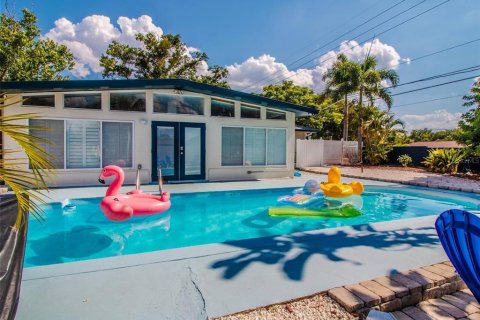 Apartamento en alquiler en Orlando, Florida, 2 dormitorios, 57.6 m2 № 1190008 - foto 3