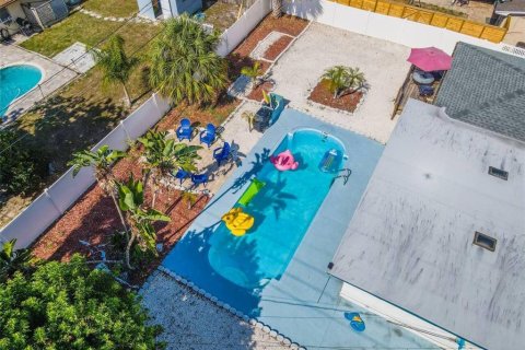Apartamento en alquiler en Orlando, Florida, 2 dormitorios, 57.6 m2 № 1190008 - foto 19