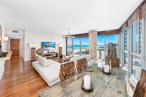 Condominio en alquiler en Miami Beach, Florida, 2 dormitorios, 122.26 m2 № 2019119 - foto 11