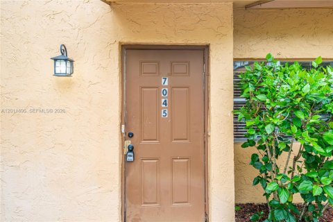 Townhouse in Plantation, Florida 3 bedrooms, 150.87 sq.m. № 2074974 - photo 8