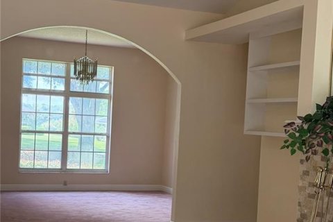 House in Eustis, Florida 4 bedrooms, 278.52 sq.m. № 2219701 - photo 24