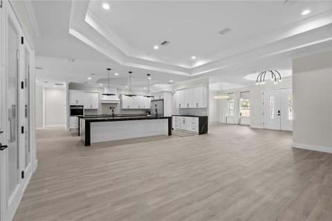House in Ocala, Florida 6 bedrooms, 568.19 sq.m. № 2152181 - photo 20