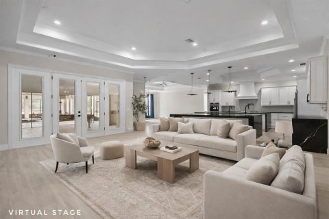 House in Ocala, Florida 6 bedrooms, 568.19 sq.m. № 2152181 - photo 10