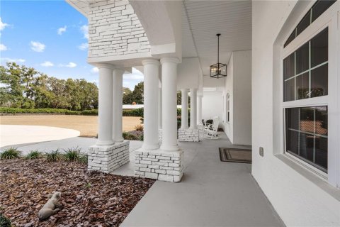 House in Ocala, Florida 6 bedrooms, 568.19 sq.m. № 2152181 - photo 6