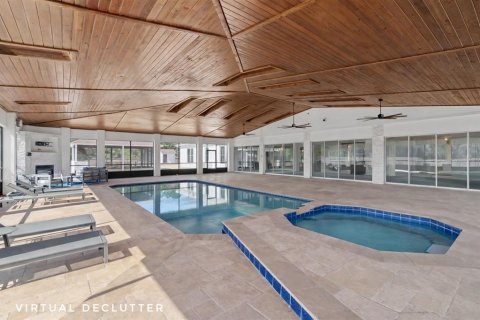 House in Ocala, Florida 6 bedrooms, 568.19 sq.m. № 2152181 - photo 28
