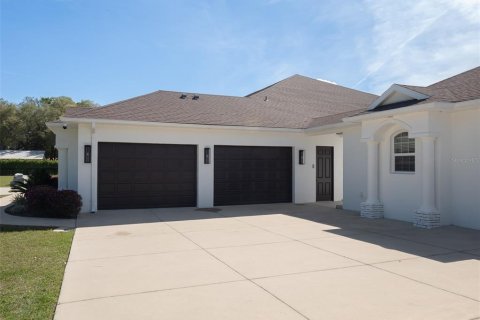 House in Ocala, Florida 6 bedrooms, 568.19 sq.m. № 2152181 - photo 7