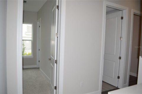 Casa en alquiler en Wesley Chapel, Florida, 6 dormitorios, 472.97 m2 № 1913563 - foto 15