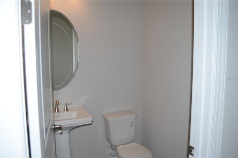 Casa en alquiler en Wesley Chapel, Florida, 6 dormitorios, 472.97 m2 № 1913563 - foto 20