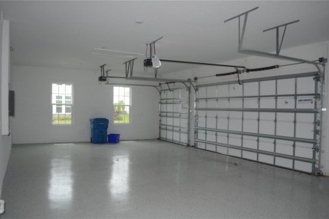 Casa en alquiler en Wesley Chapel, Florida, 6 dormitorios, 472.97 m2 № 1913563 - foto 22