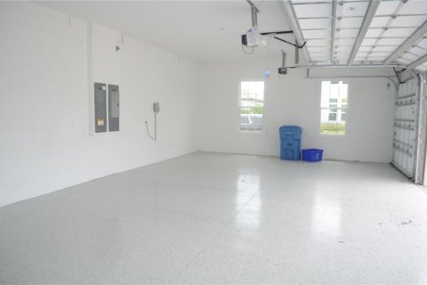 Casa en alquiler en Wesley Chapel, Florida, 6 dormitorios, 472.97 m2 № 1913563 - foto 21