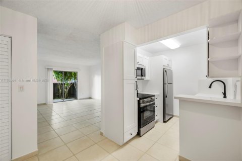Copropriété à vendre à Miami, Floride: 1 chambre, 57.13 m2 № 1953651 - photo 1