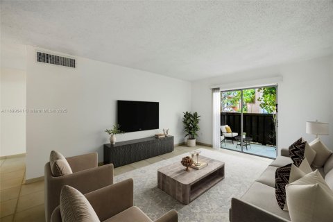 Copropriété à vendre à Miami, Floride: 1 chambre, 57.13 m2 № 1953651 - photo 7