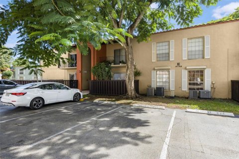 Copropriété à vendre à Miami, Floride: 1 chambre, 57.13 m2 № 1953651 - photo 21