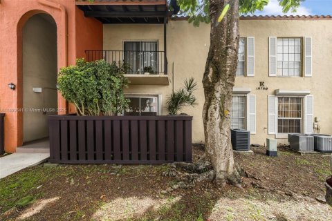 Copropriété à vendre à Miami, Floride: 1 chambre, 57.13 m2 № 1953651 - photo 20