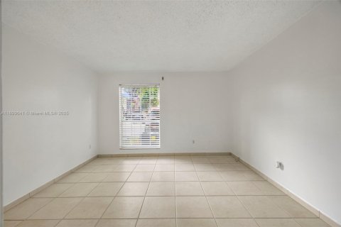 Copropriété à vendre à Miami, Floride: 1 chambre, 57.13 m2 № 1953651 - photo 14