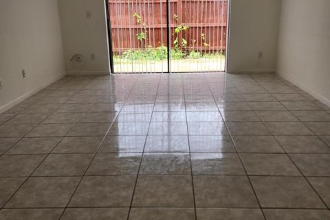 Adosado en venta en West Palm Beach, Florida, 3 dormitorios, 135.27 m2 № 2280733 - foto 6