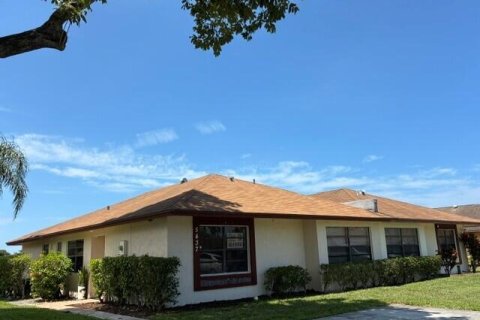 Adosado en West Palm Beach, Florida 3 dormitorios, 135.27 m2 № 2280733