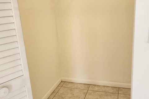 Adosado en venta en West Palm Beach, Florida, 3 dormitorios, 135.27 m2 № 2280733 - foto 13