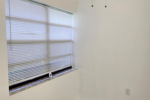 Adosado en venta en West Palm Beach, Florida, 3 dormitorios, 135.27 m2 № 2280733 - foto 9