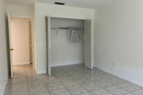 Adosado en venta en West Palm Beach, Florida, 3 dormitorios, 135.27 m2 № 2280733 - foto 18