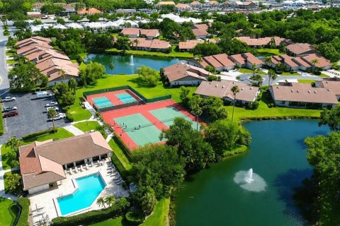House in Sarasota, Florida 2 bedrooms, 159.79 sq.m. № 2230654 - photo 22